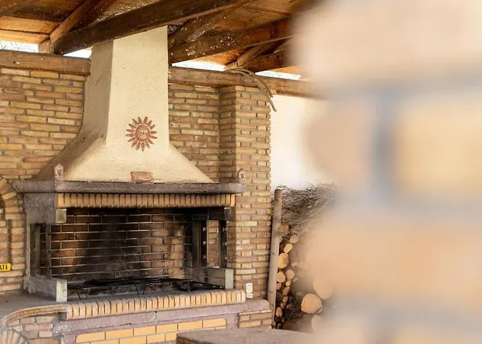 Gustav Retreat Villa Goumeika photo