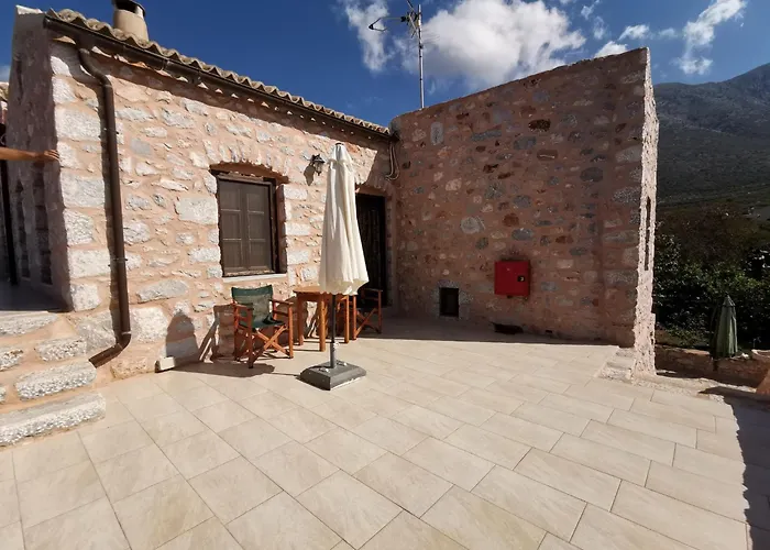 foto di Guesthouse Toxotis Pírgos Dhiroú