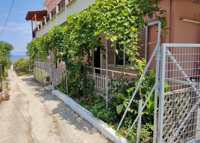 The Lemon House Apartment Kato Loutron photo