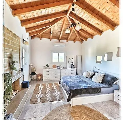 Petit Paradis Grec Loukaiti 사진