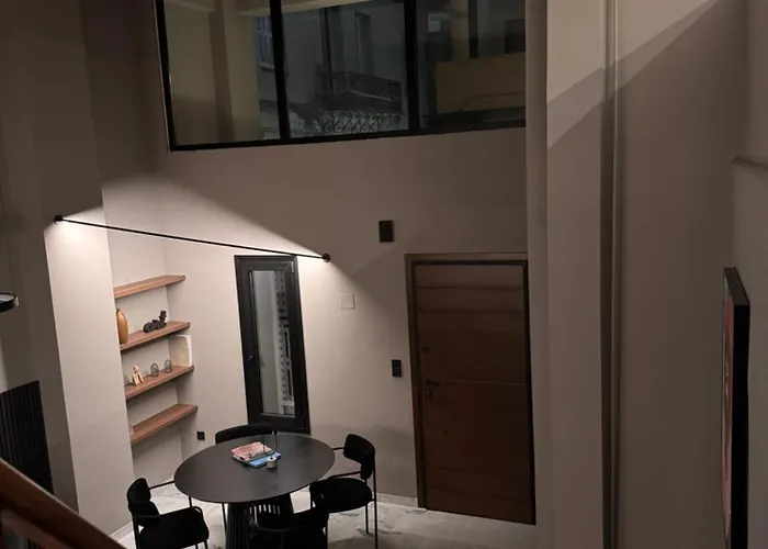 The 9 Loft Apartman Pírgosz képek