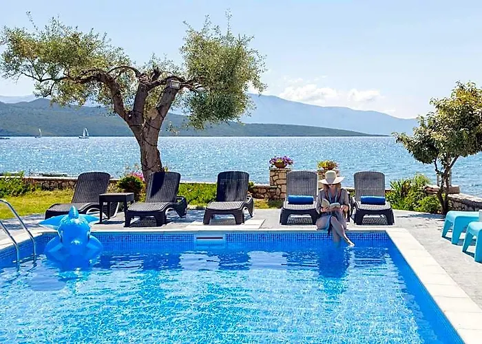 Agni Suites Agios Petros 照片