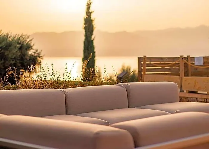White Donkey Boutique Hotel Λογγά φωτογραφία