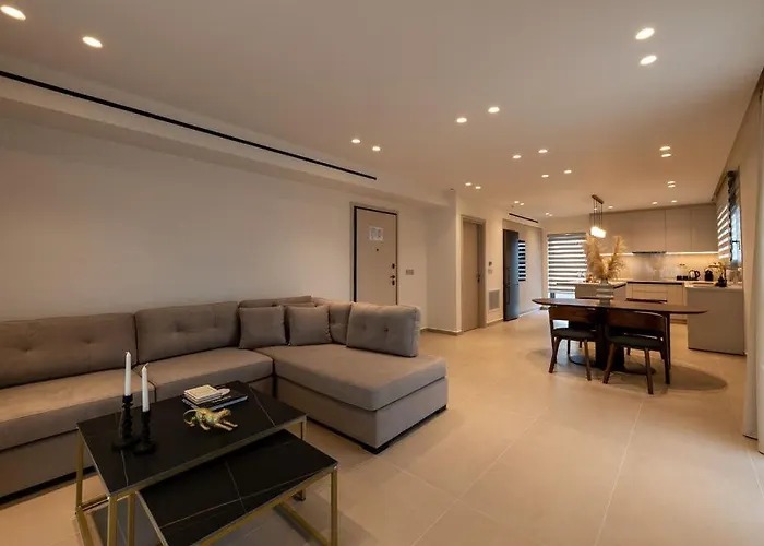 Lakonizein Luxury Suites EEsparta foto