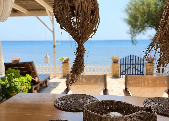 Фото Avra Beach House Glifa 